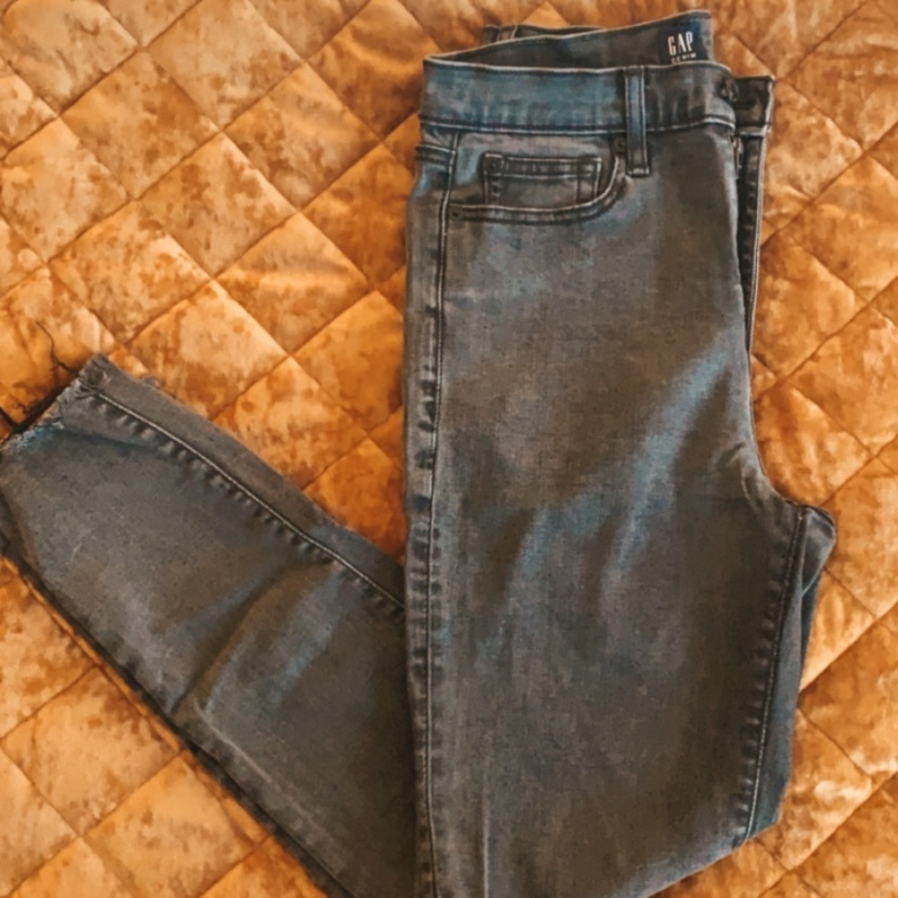 Gap black denim pants